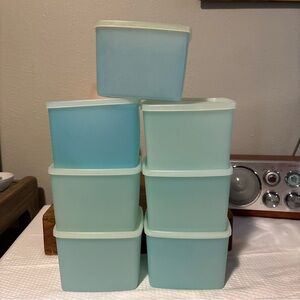 Tupperware 312 & 2 311 Sheer Ice Blue Square Containers with Lids  Set of 7